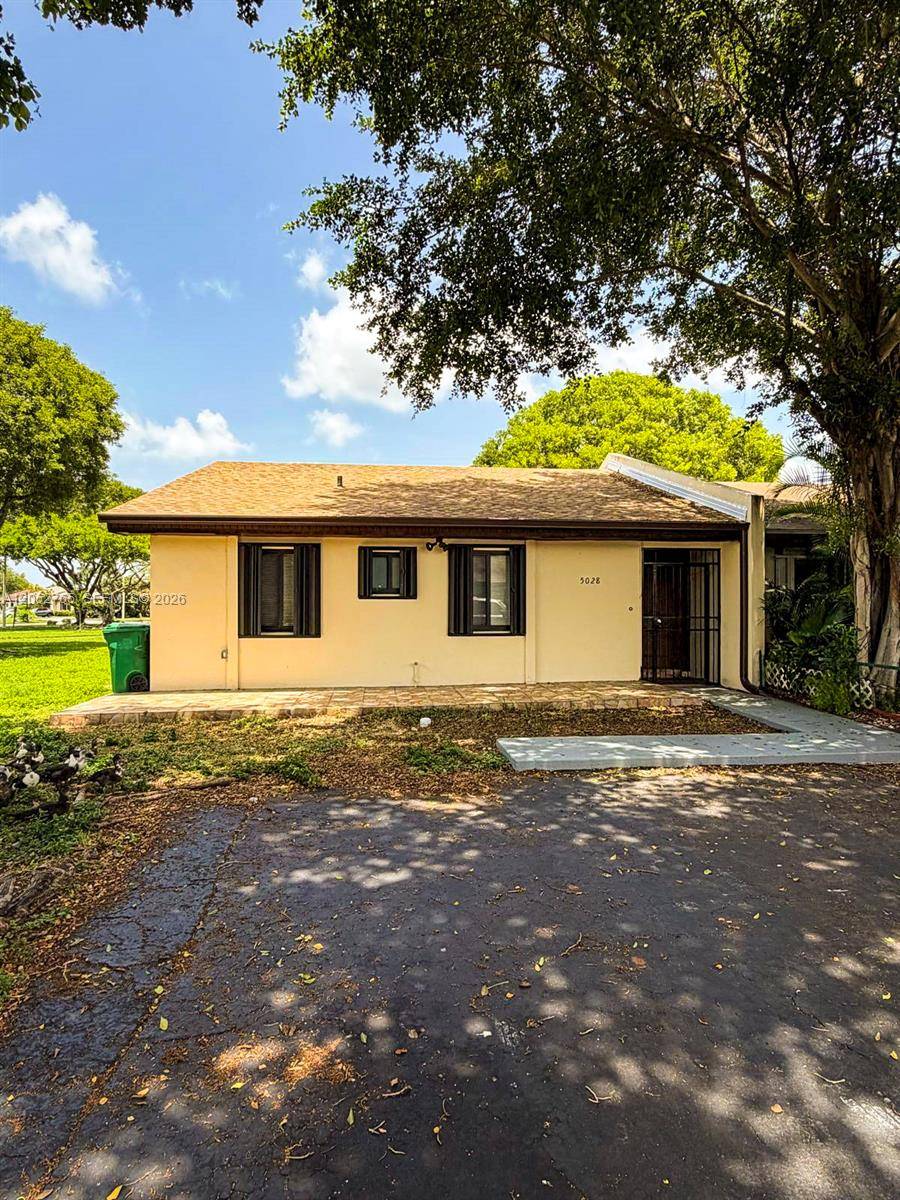 5028 SW 138th Ave CirMiami - picture