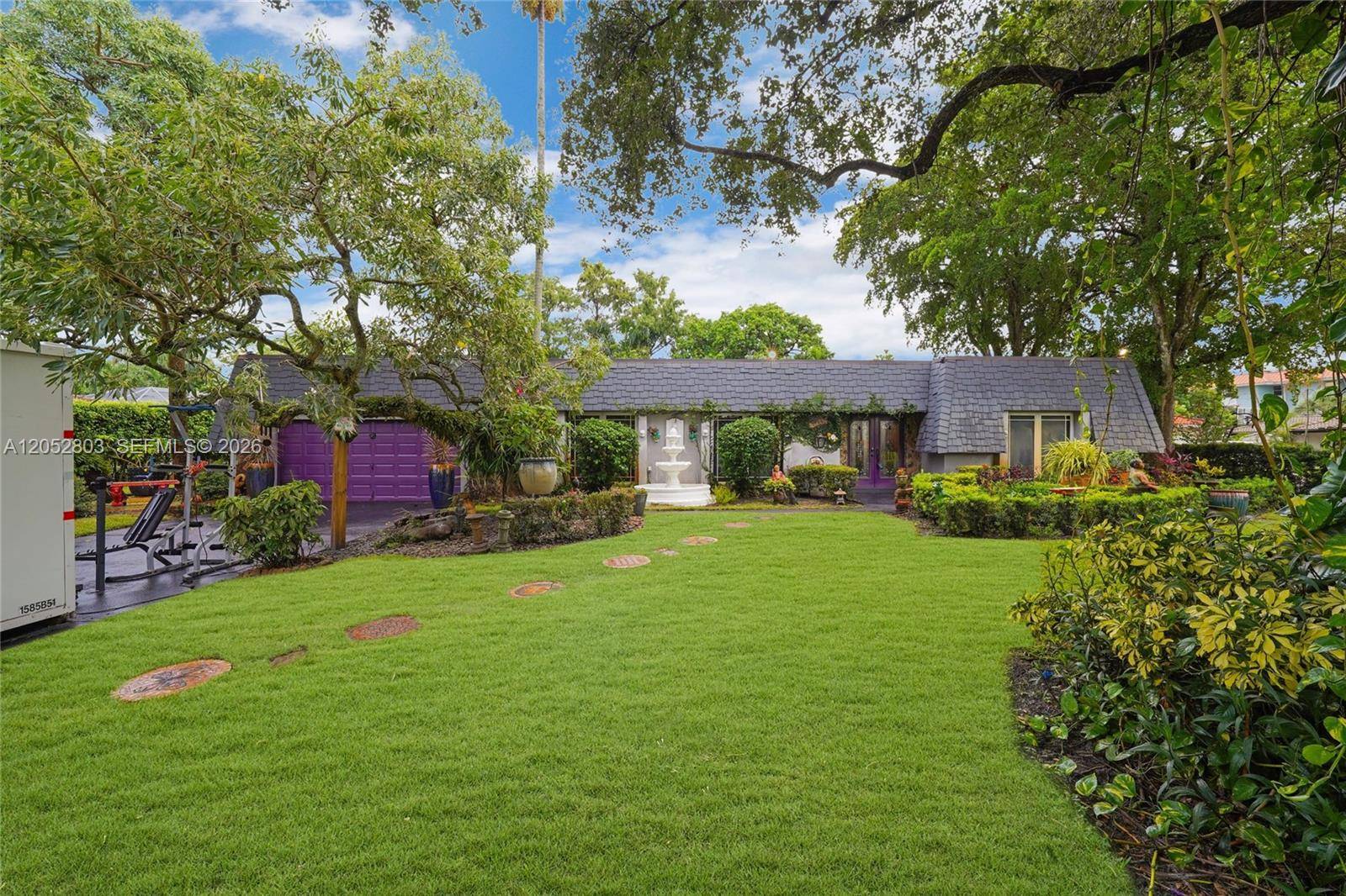 8541 N Lake Dasha DrPlantation - picture