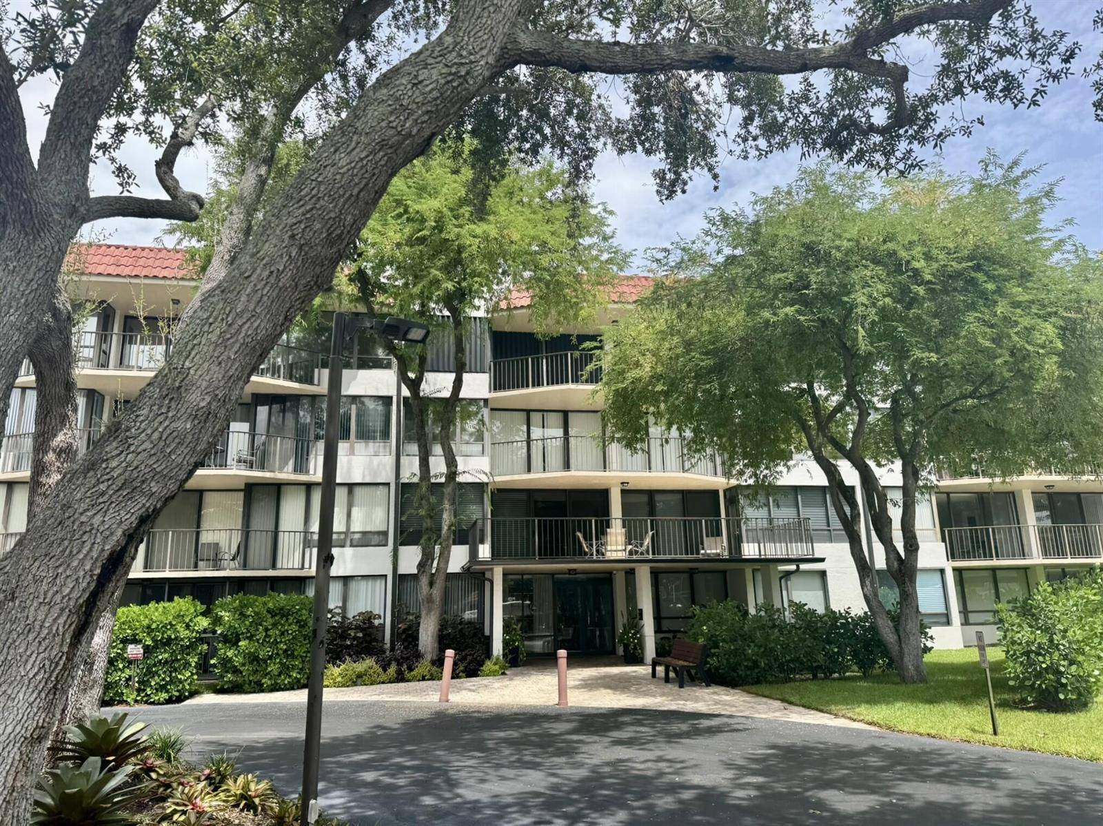 799 JefferyBoca Raton - PORTA BELLA EAST & PORTA B condo unit 4100 - picture