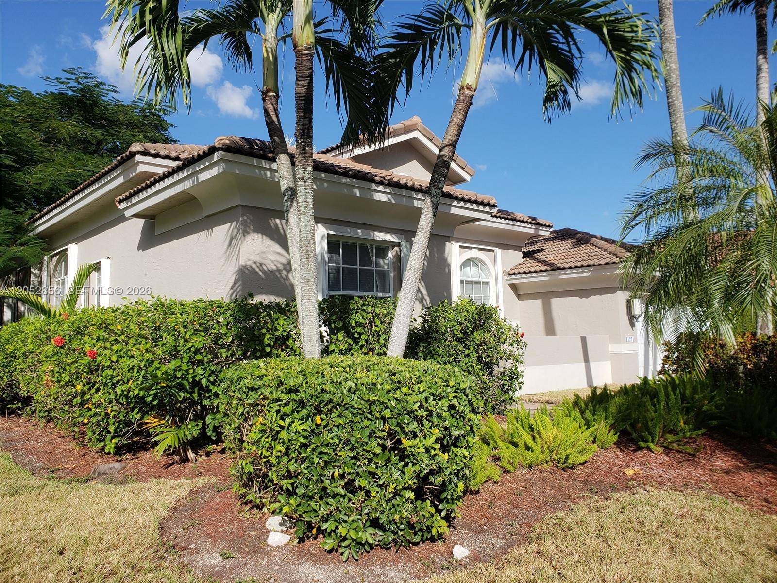11231 NW 71 StreetDoral - picture