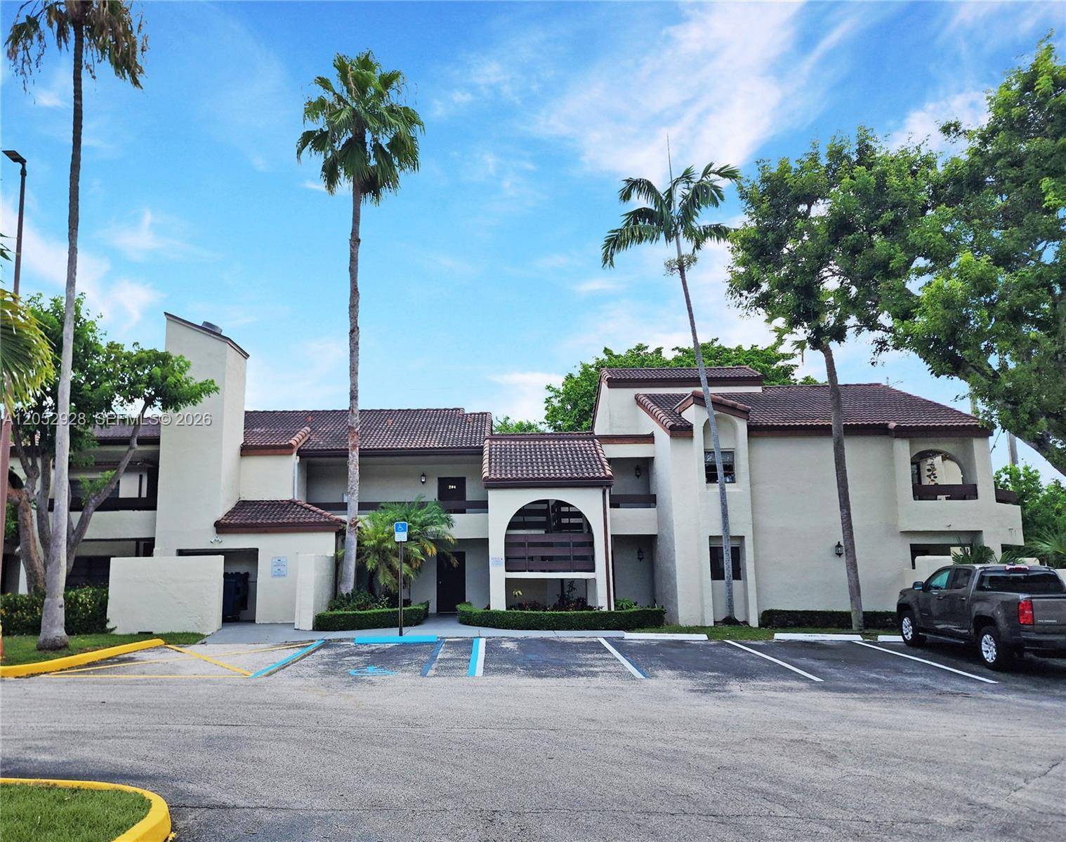 9070 SW 125th AveMiami - KENLAND BEND SOUTH CONDO condo unit A203 - picture