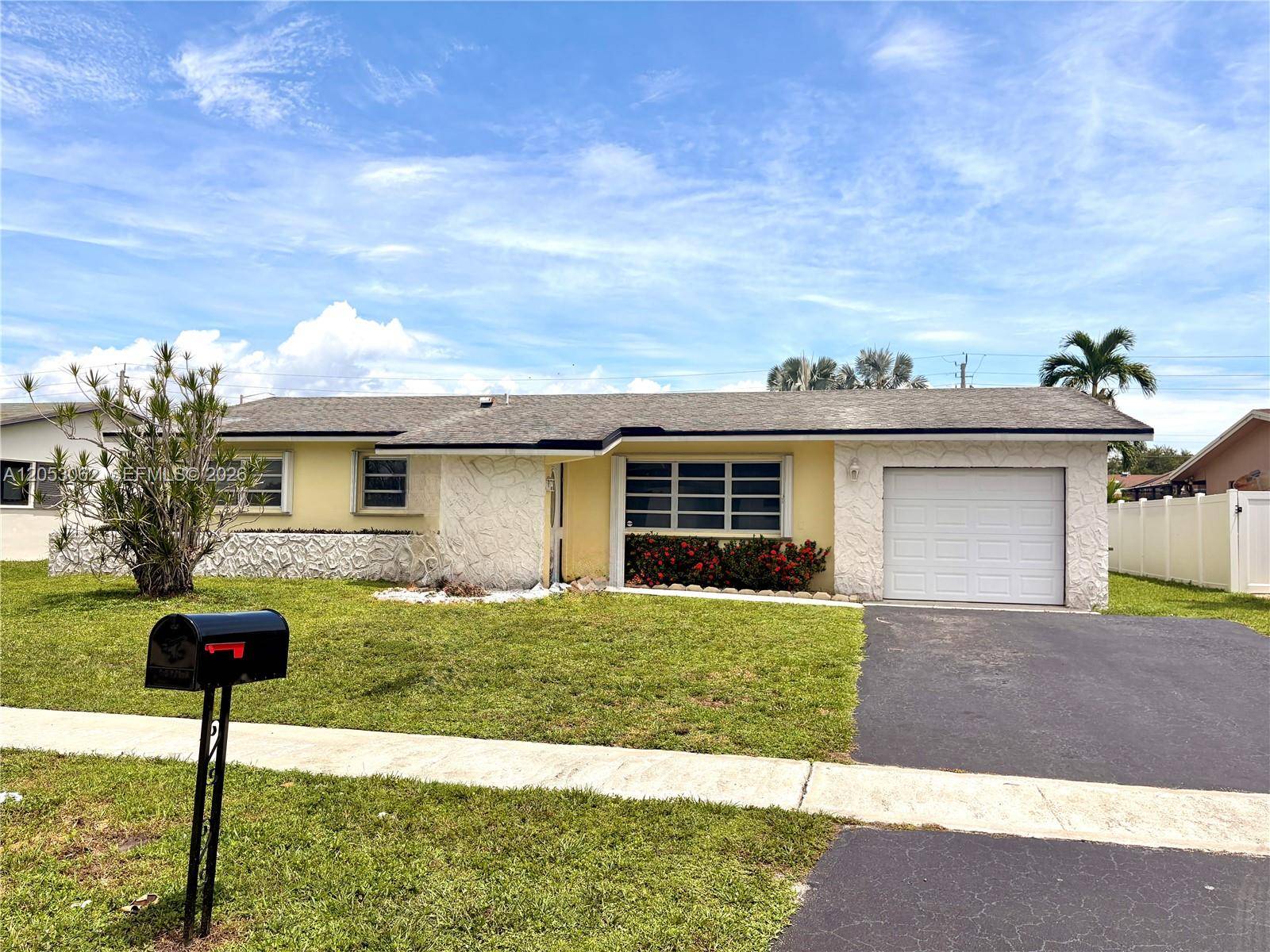 11851 NW 23rd StPembroke Pines - picture