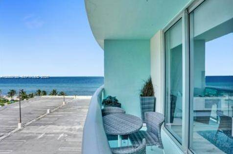 3901 S Ocean DrHollywood - TIDES ON HOLLYWOOD BEACH condo unit 7C - picture