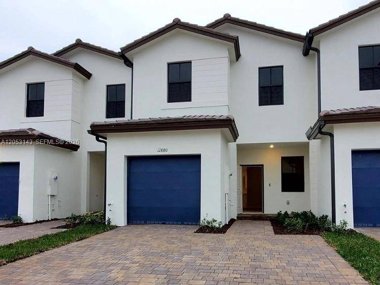 12880 SW 231st StMiami - picture