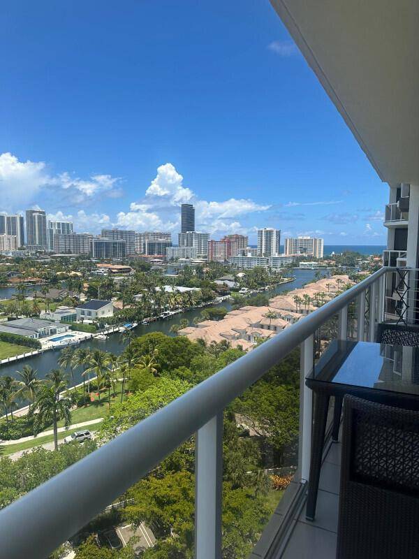 3640 Yacht ClubAventura - HARBORSIDE AT THE WATERWAY condo unit 1403 - picture