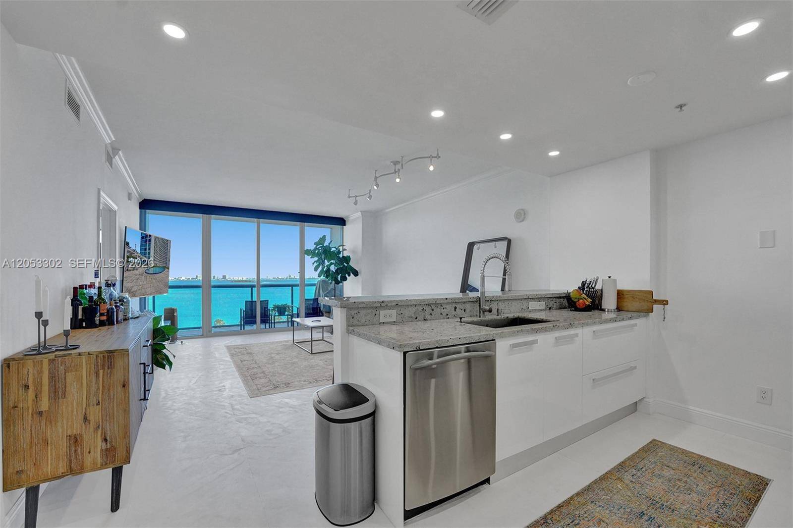 601 NE 36th StMiami - Edgewater,Arquitectonica firm condo unit 811 - picture