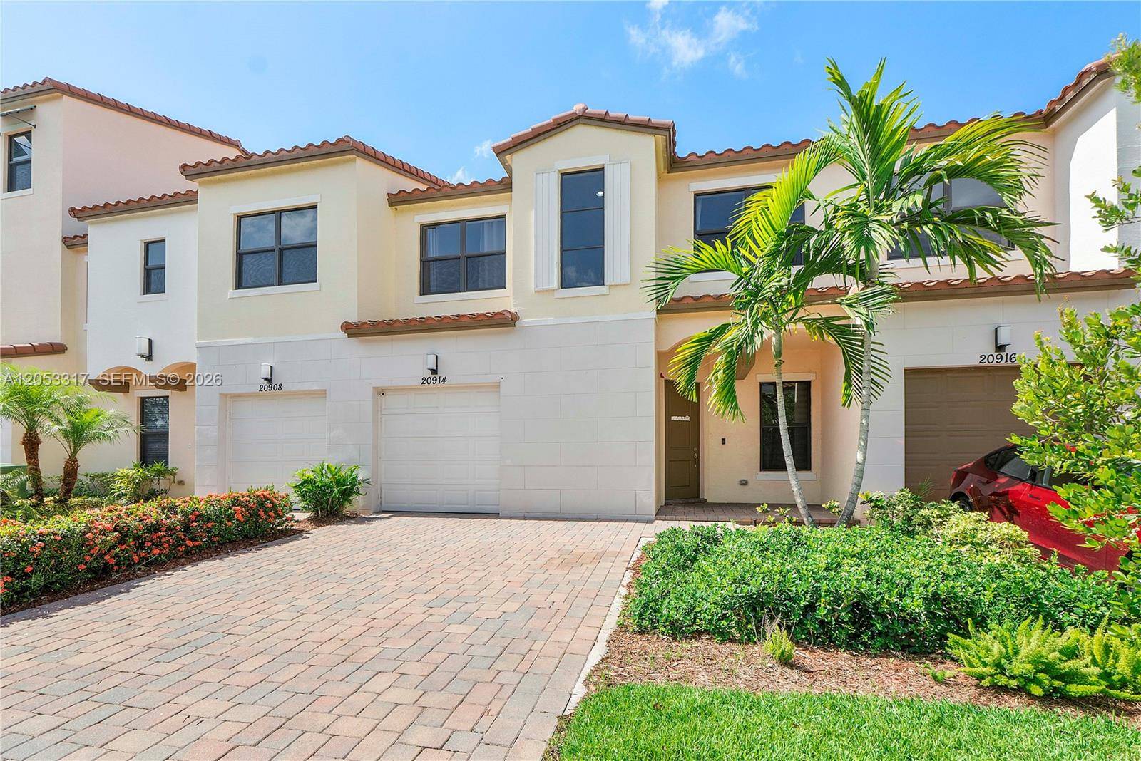 20914 NW 1st DrPembroke Pines - picture