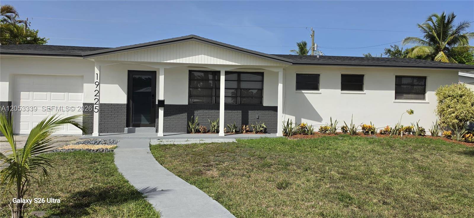19225 Franjo RdCutler Bay - picture