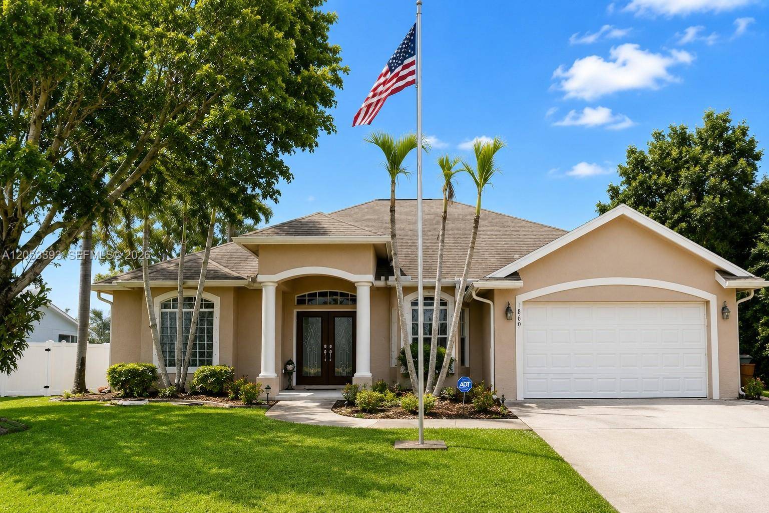 1860 SE Gaskins CirPort St. Lucie - picture