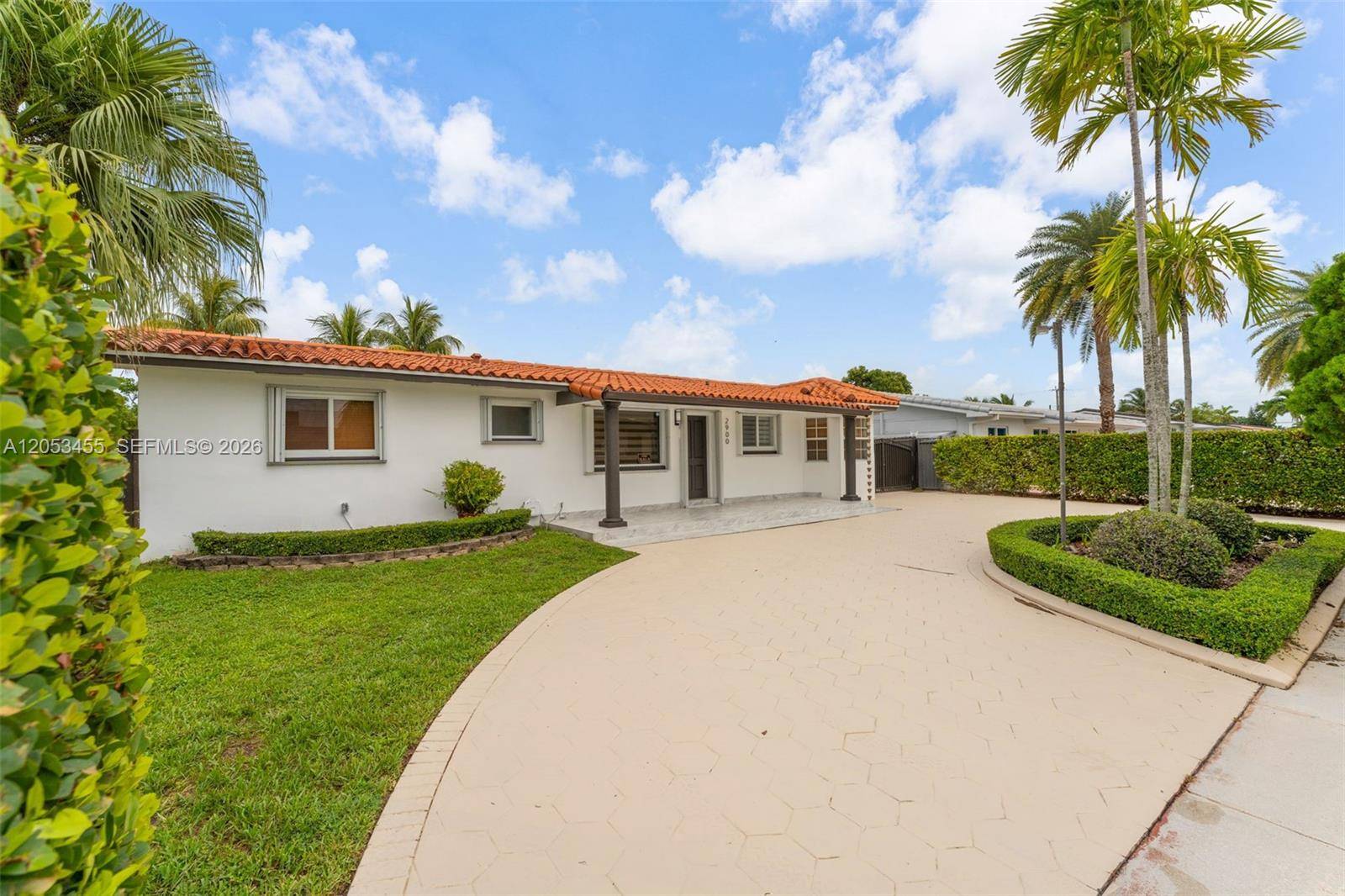 2900 SW 98th AveMiami - picture