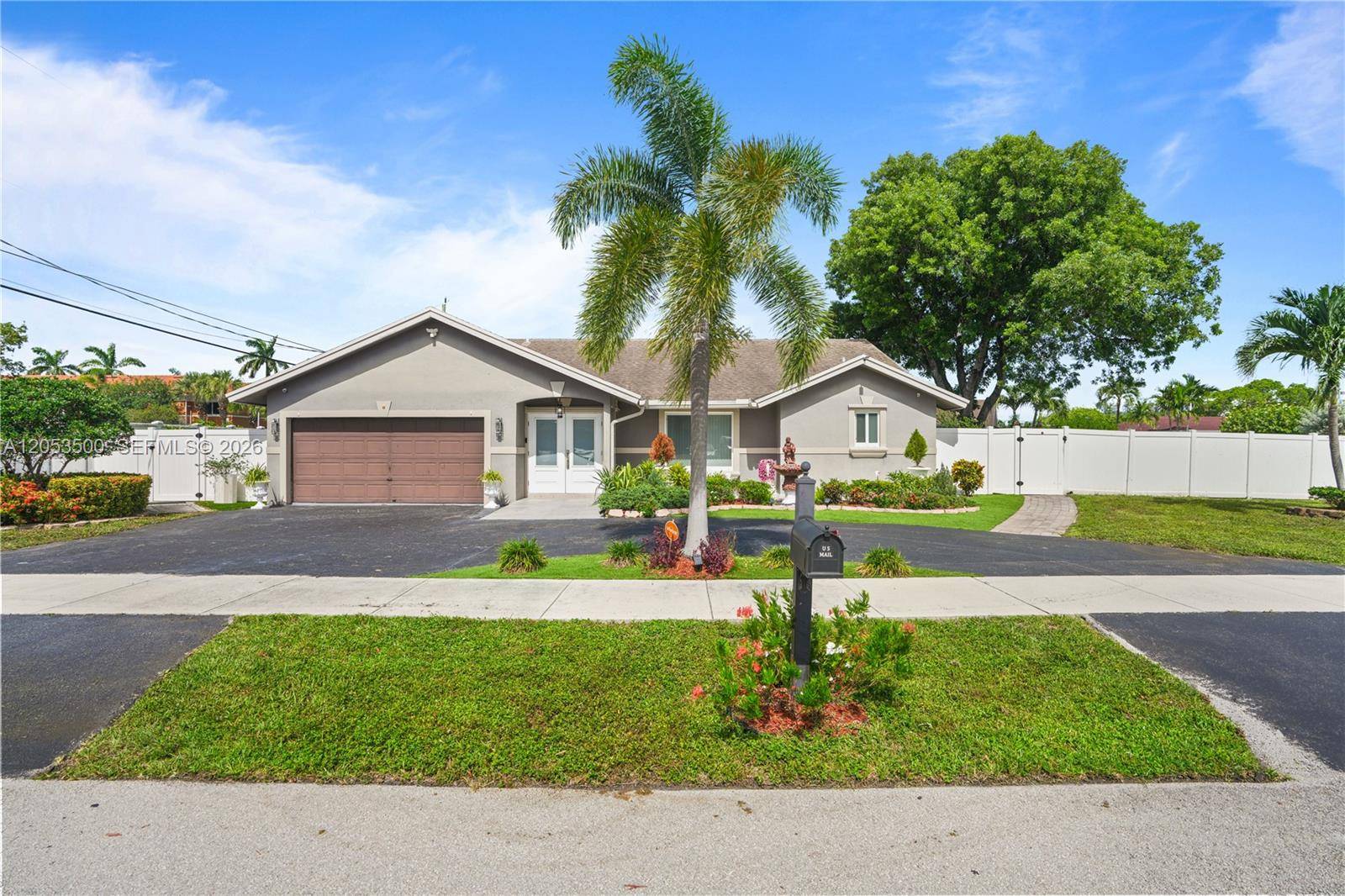 4040 NE 6th AveDeerfield Beach - picture