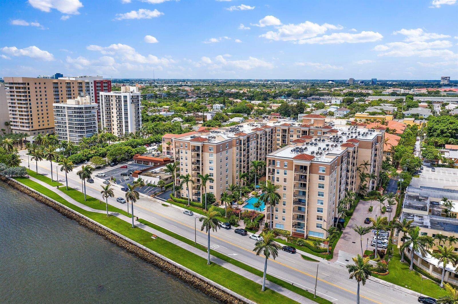1803 N FLAGLERWest Palm Beach - FLAGLER POINTE CONDO,Flagler Pointe condo unit 303 - picture