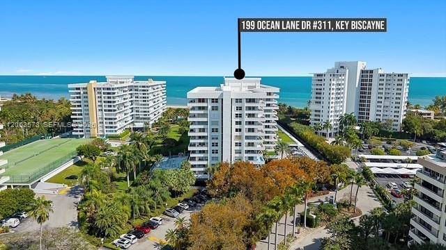 199 Ocean Lane DrKey Biscayne - COMMODORE CLUB SOUTH COND condo unit 311 - picture