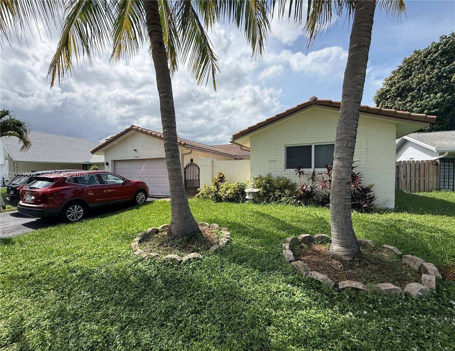 9341 NW 39th StSunrise - picture