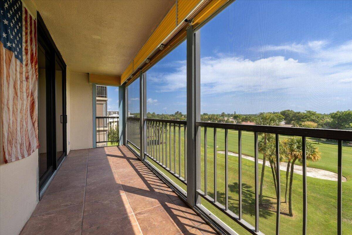2430 DEER CREEK COUNTRY CLUBDeerfield Beach - DEER CREEK COUNTRY CLUB condo unit 506 - picture