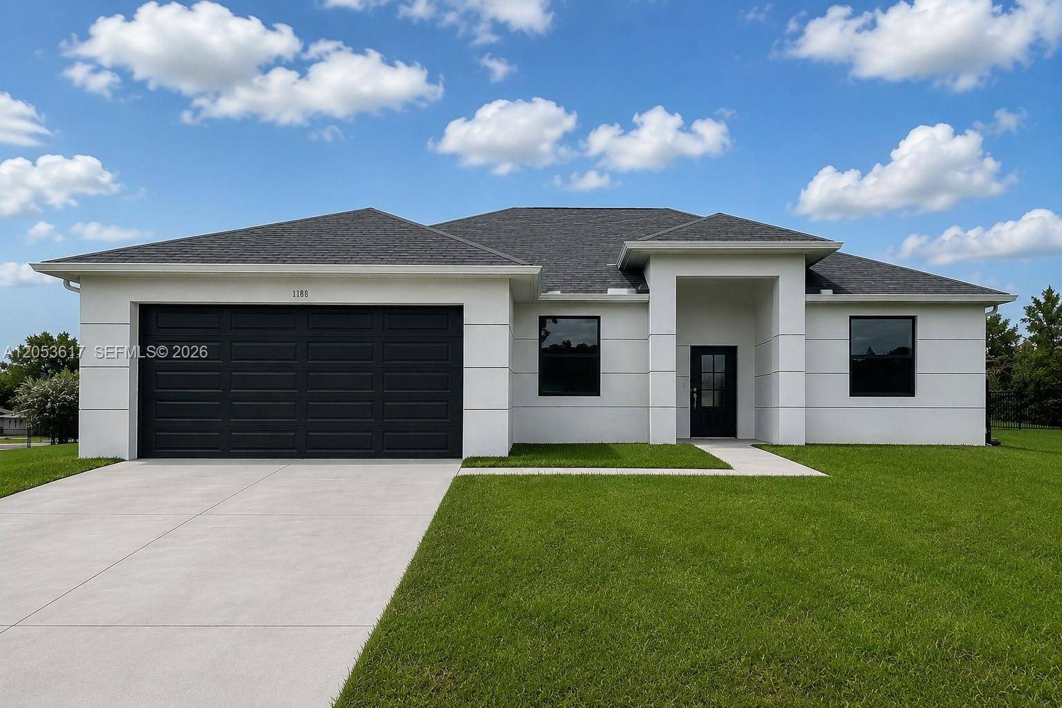 2524 LAKEVIEW DRLehigh Acres - picture