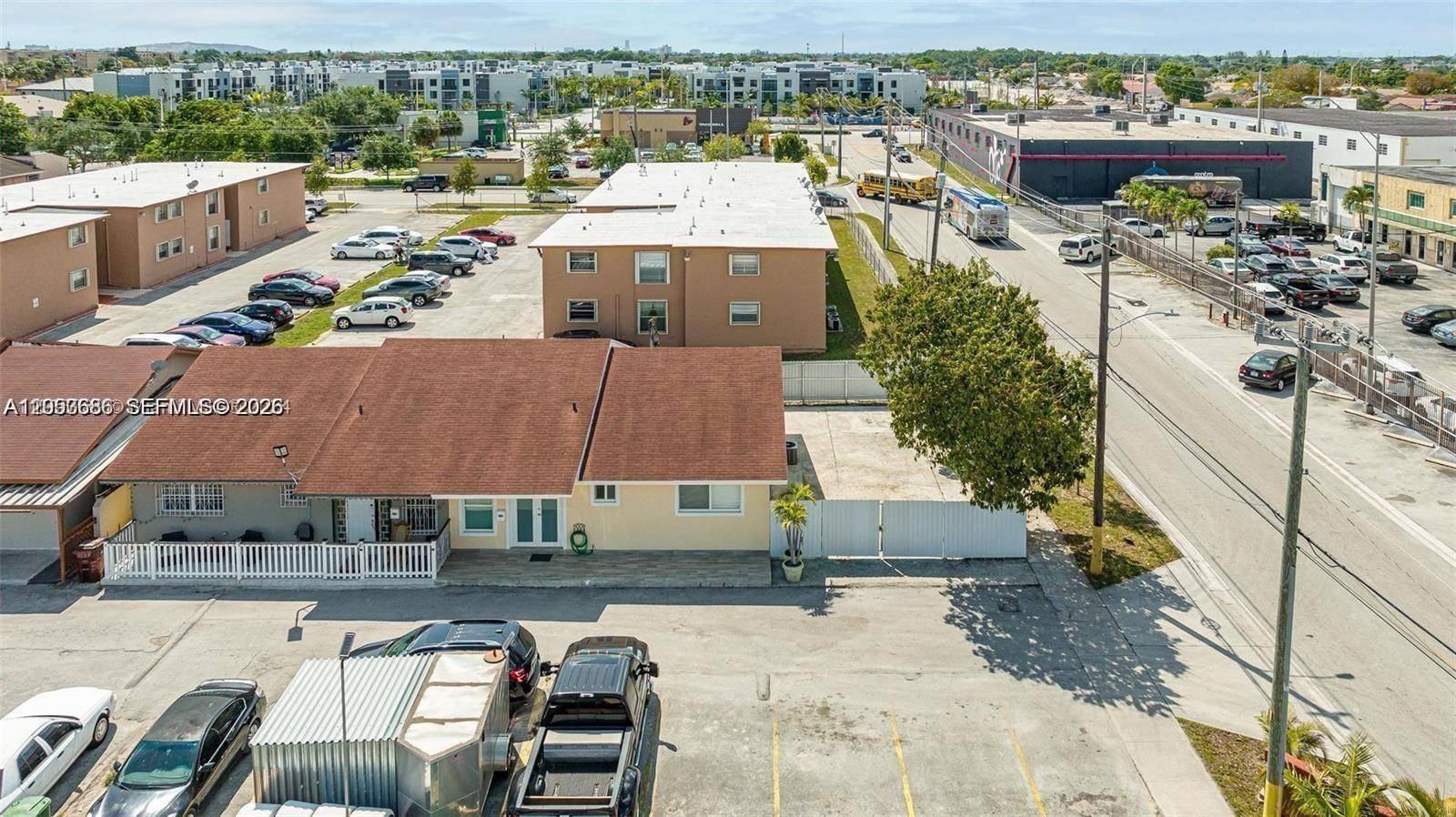 330 W 74th PlHialeah - PRIVATE VILLAGE NO 1 COND condo unit 330 - picture