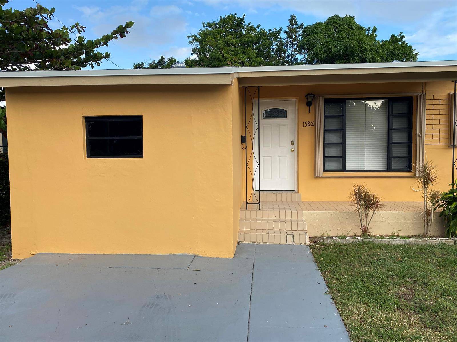 15861 NE 14THNorth Miami Beach - picture