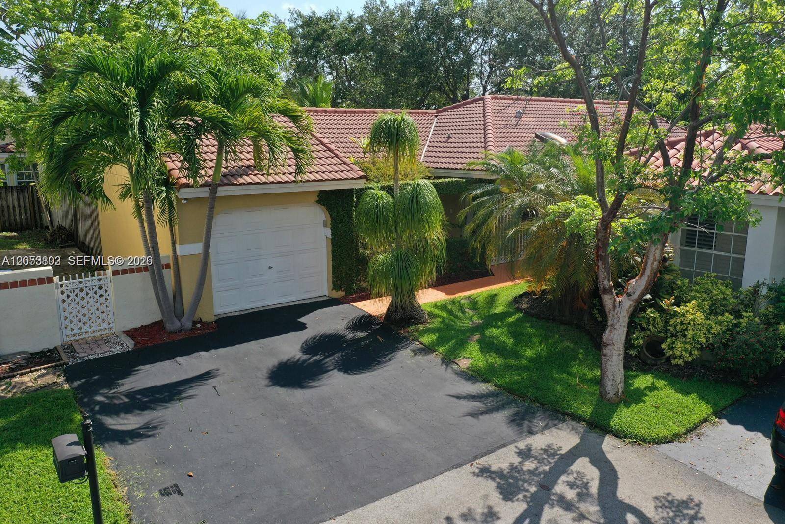 1377 Garden RdWeston - COUNTRY ISLES GARDEN HOME condo unit 1377 - picture