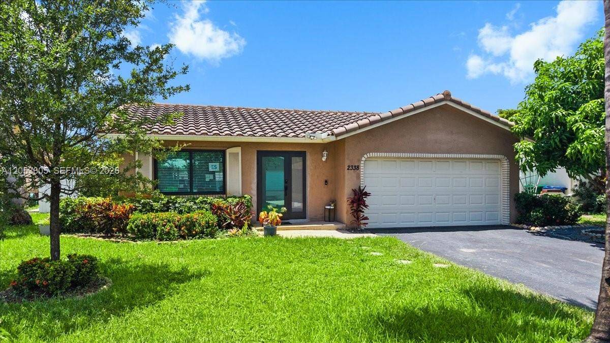 2338 NW 98th WayCoral Springs - picture