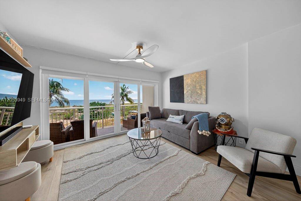 710 N Ocean BlvdPompano Beach - BREAKERS CONDOMINIUM,The Breakers condo unit 108 - picture