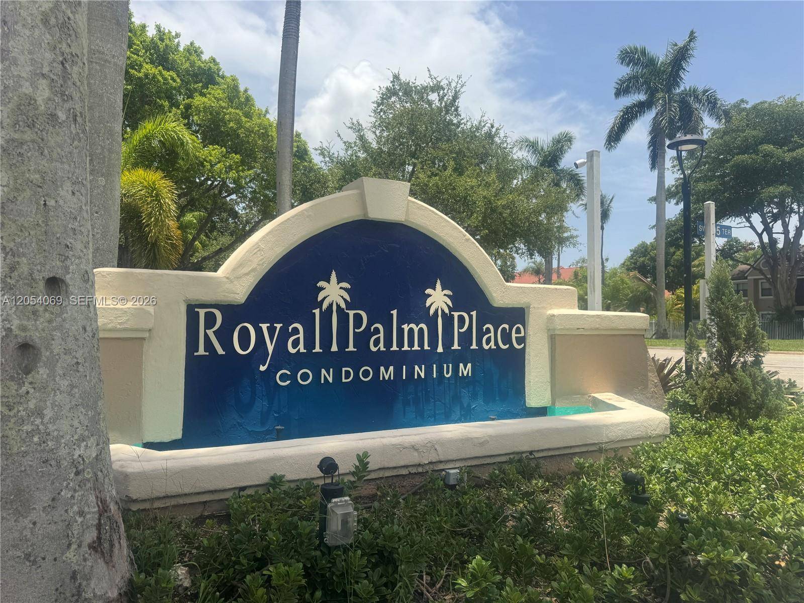 10610 SW 158th CtMiami - ROYAL PALM PLACE condo unit 206 - picture