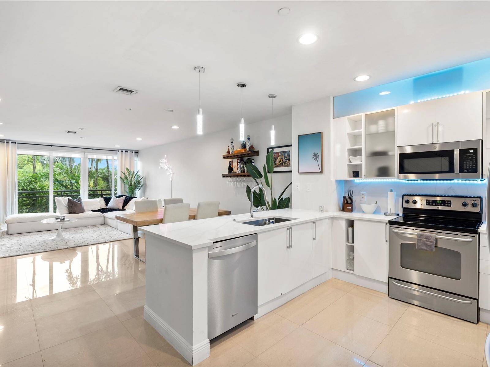 832 NE 19THFort Lauderdale - GATEWAY PARK condo unit 832 - picture