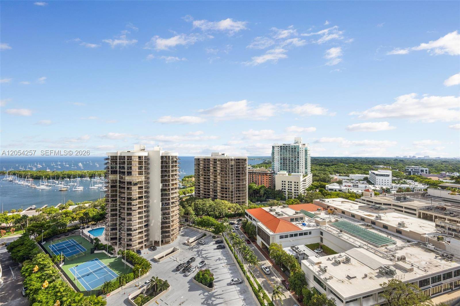 2831 S Bayshore DrCoconut Grove - CLUB RESIDENCES AT PARK G condo unit 1701 - picture