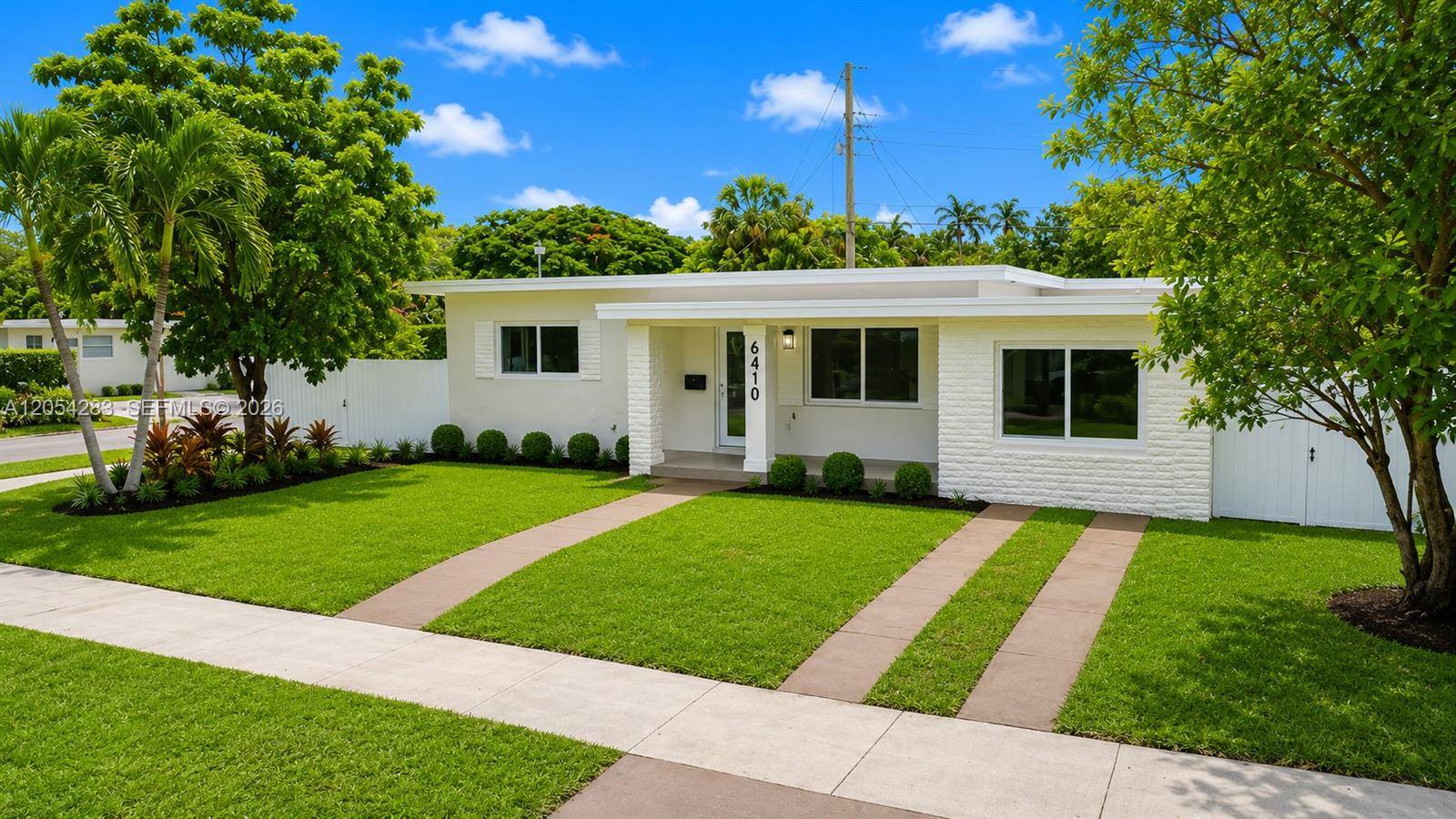 6410 SW 17th StWest Miami - picture