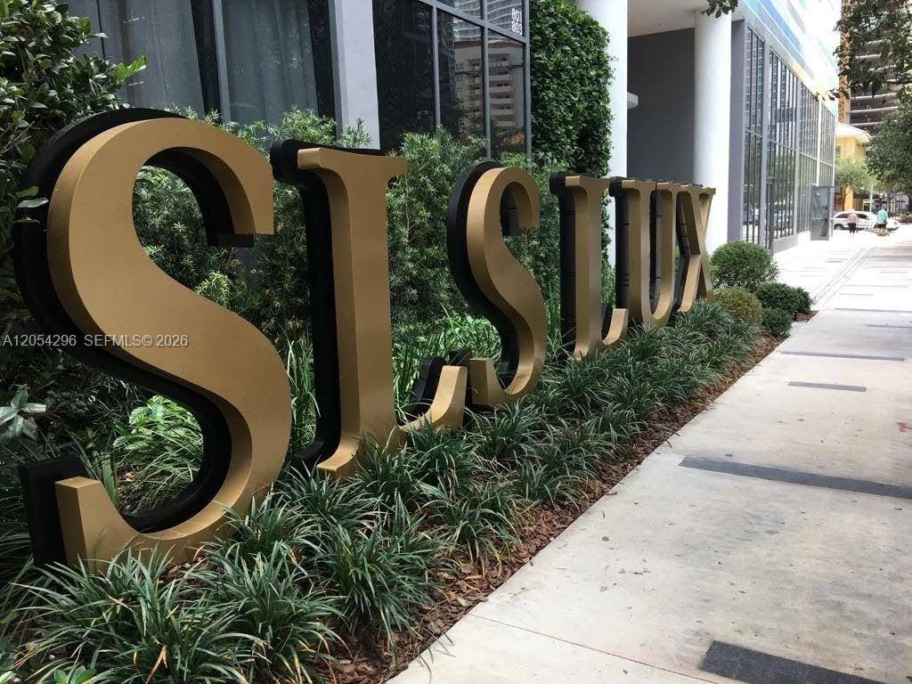 801 S Miami AveMiami - SLS LUX RESIDENCES,SLS LUX CONDO condo unit 2203 - picture