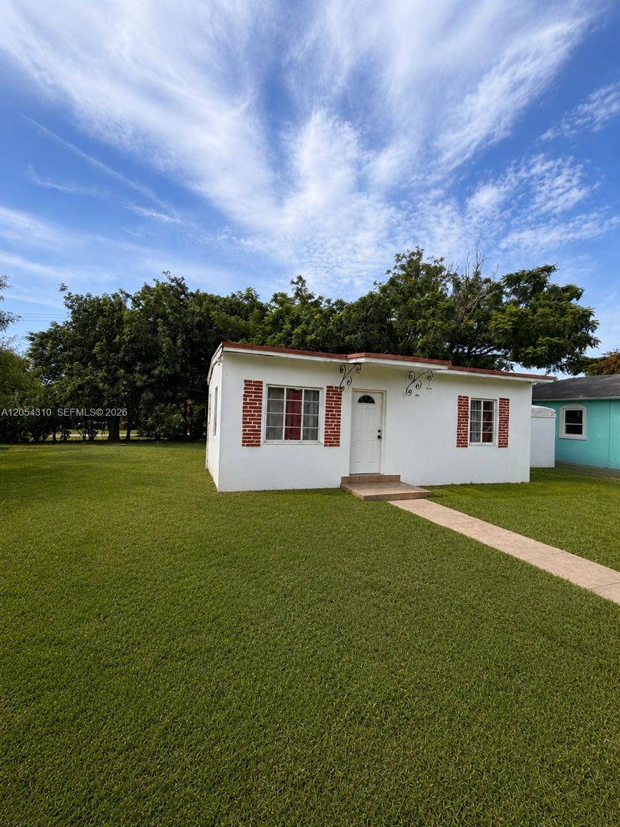 10351 SW 183rd StMiami - picture
