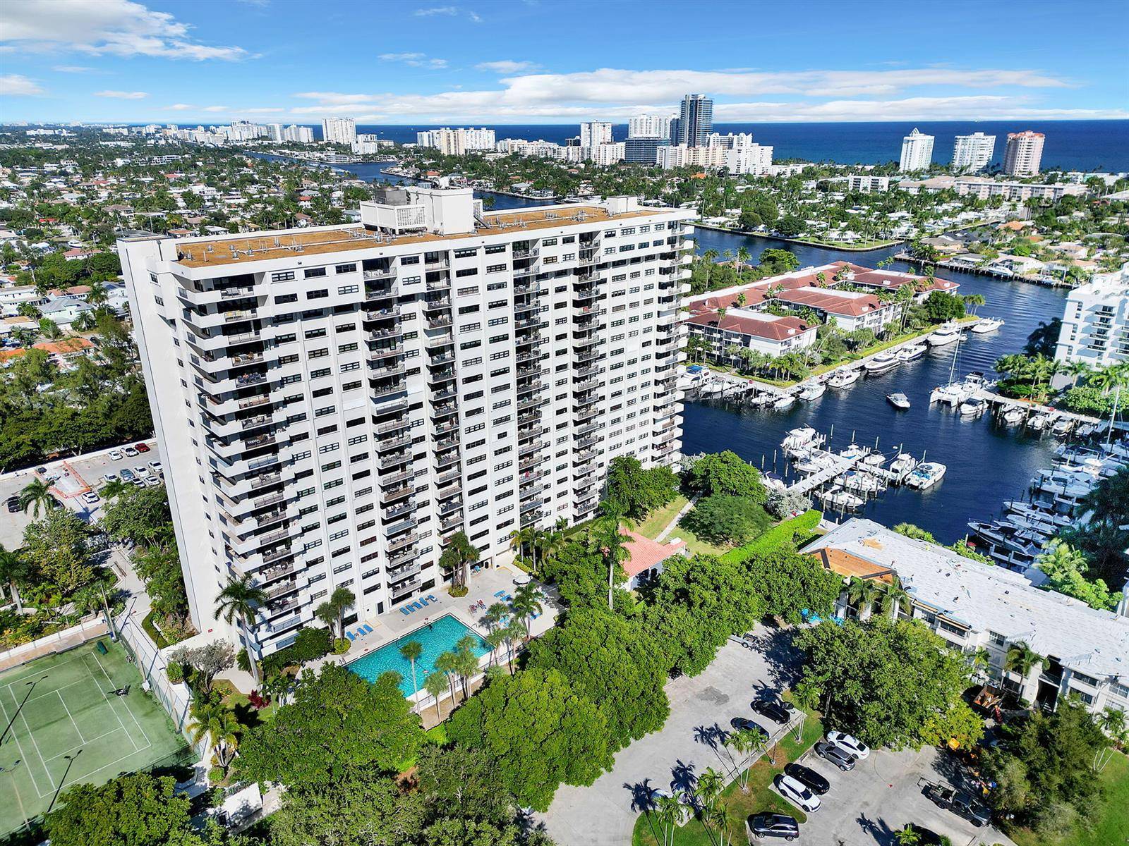 3200 Port RoyaleFort Lauderdale - TOWER PORTSMOUTH AT PORT condo unit 902 - picture