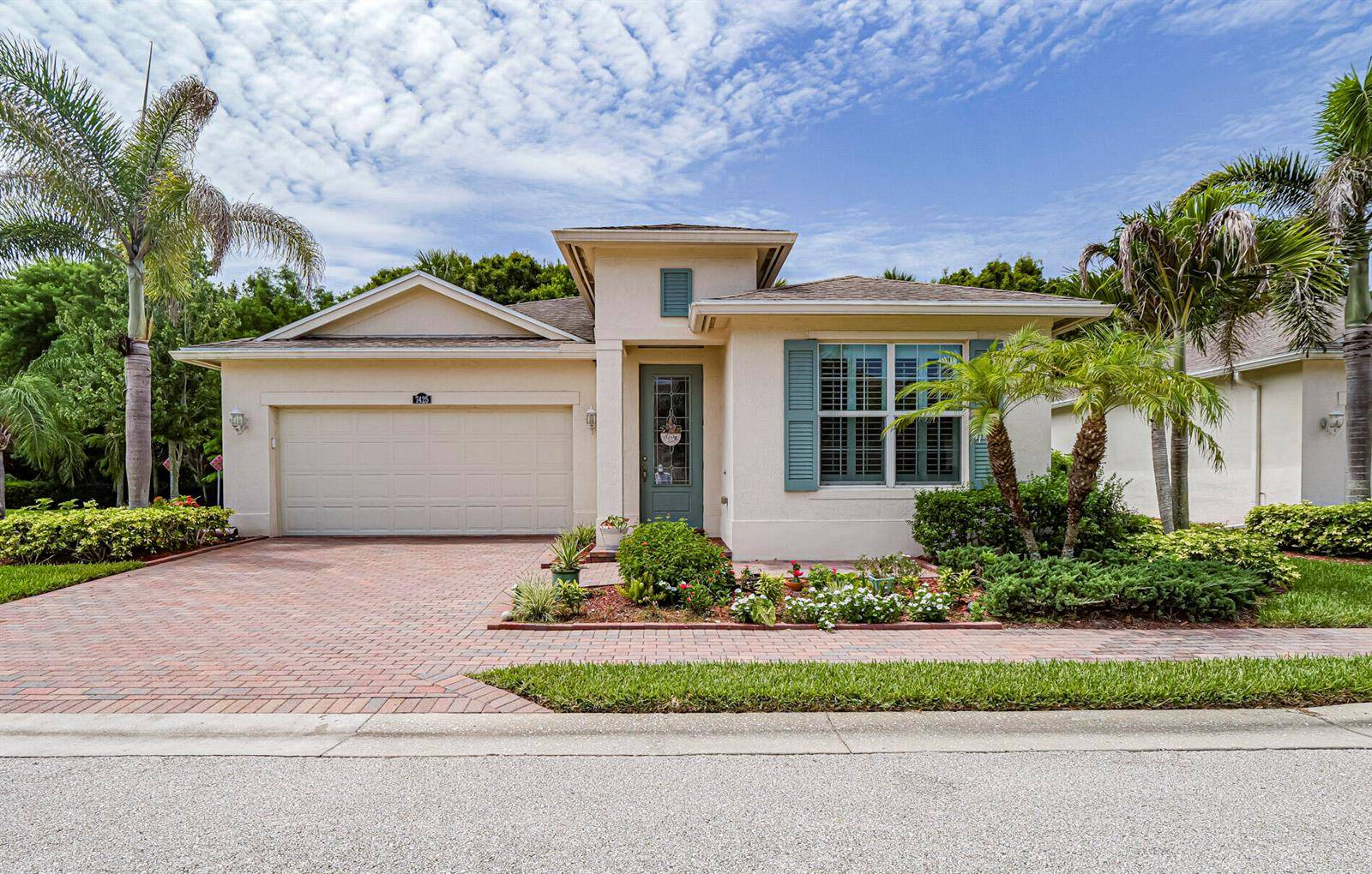 7425 Great OakVero Beach - picture