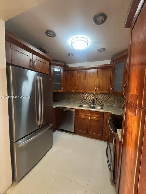 14590 NW 10th AveMiami - picture