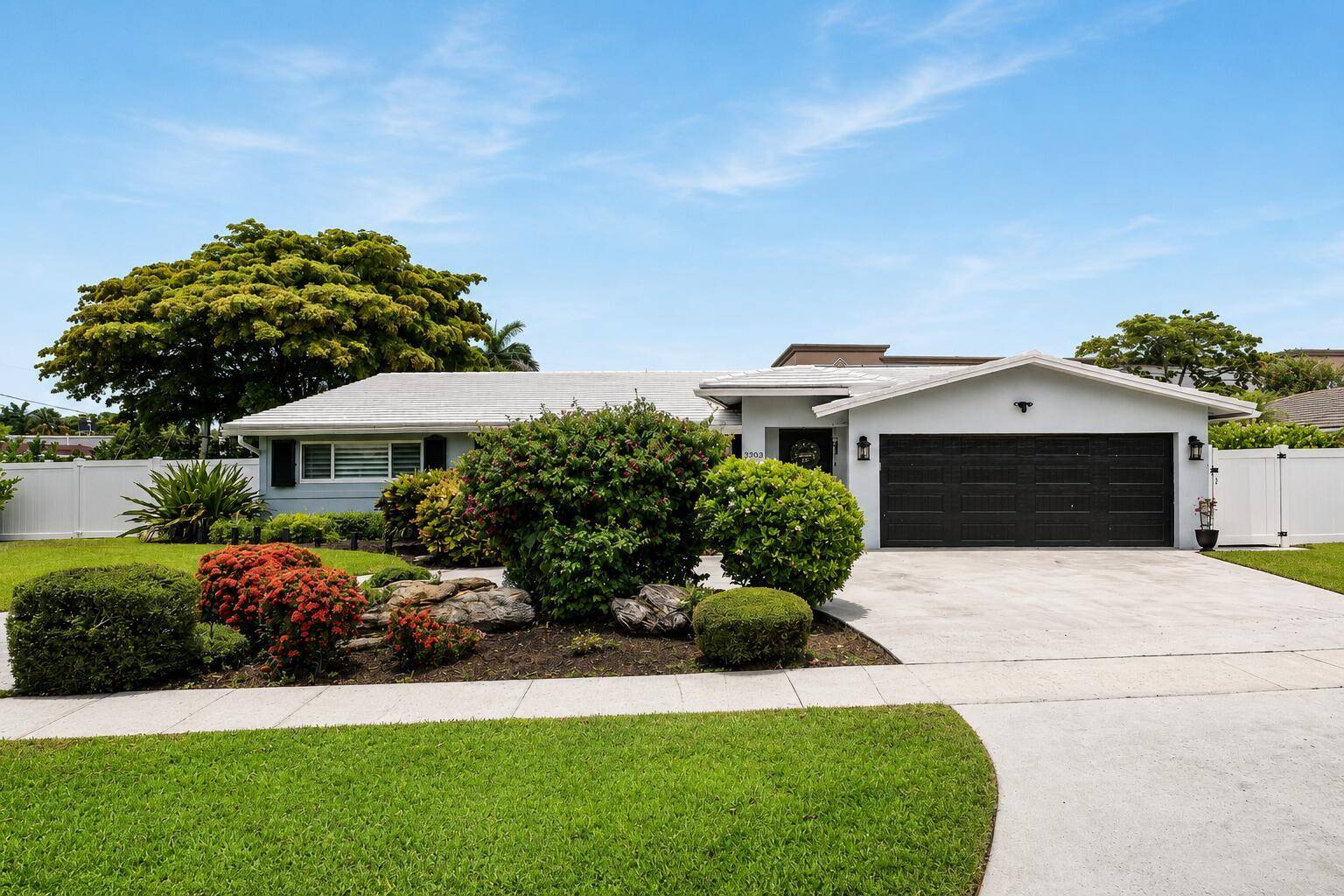 3203 NE 6thBoca Raton - picture