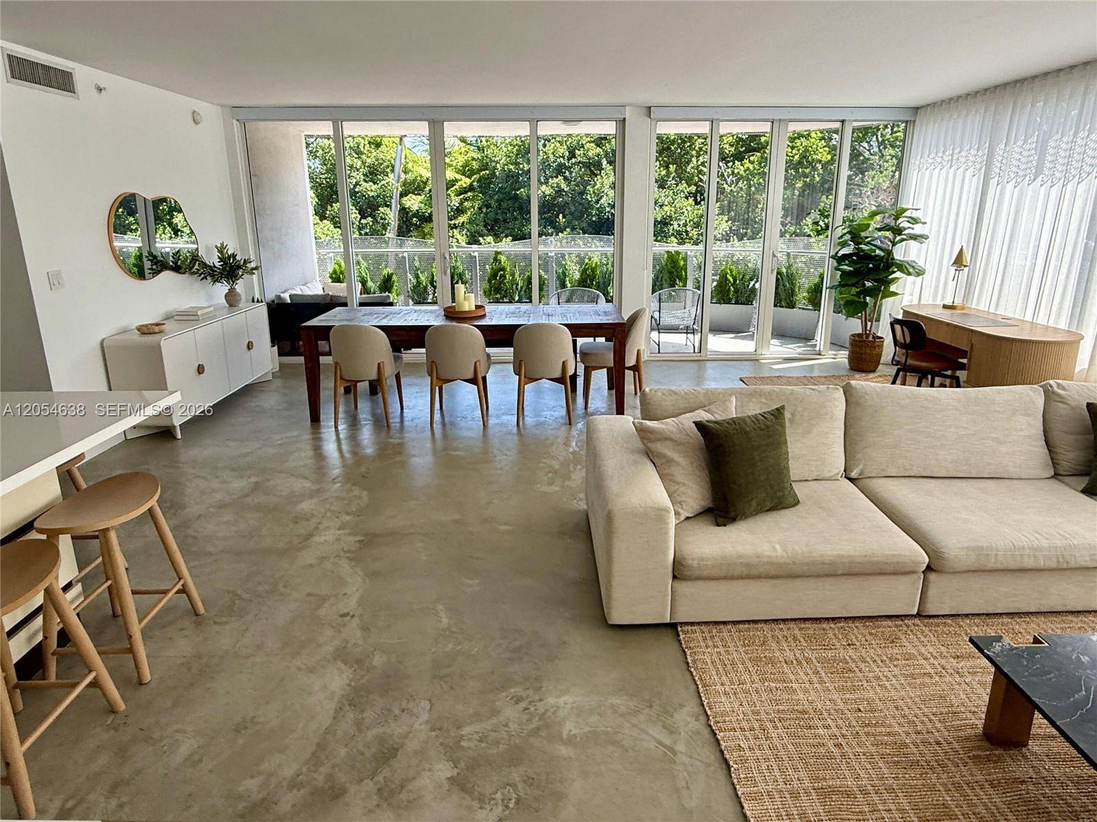 2155 Washington CtMiami Beach - ARTEPARK NORTH CONDO condo unit 210 - picture