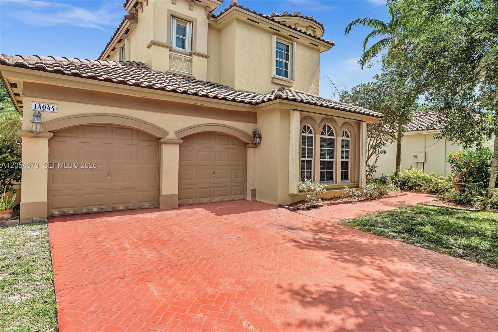 14044 SW 54th StMiramar - picture