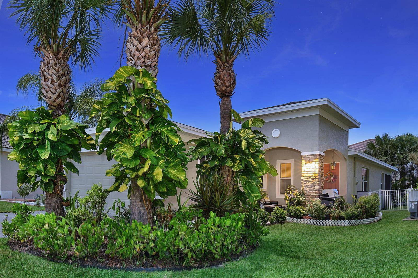 742 NW LEONARDOPort St. Lucie - picture