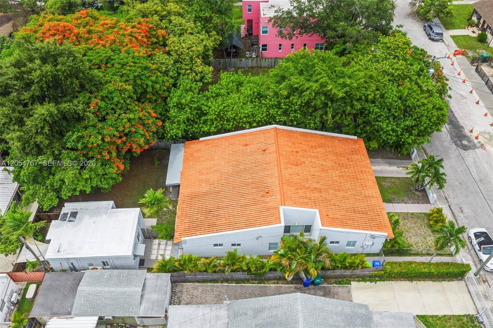 1024 SW 13th CtMiami - picture