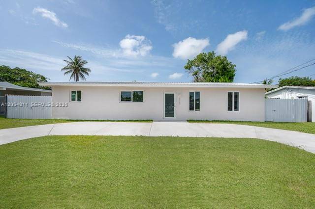 10040 SW 215th StCutler Bay - picture