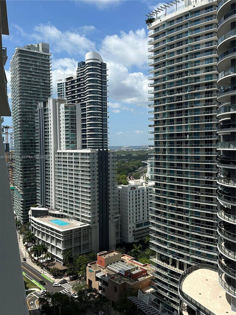 1010 Brickell AveMiami - 1010 BRICKELL CONDO condo unit 2707 - picture