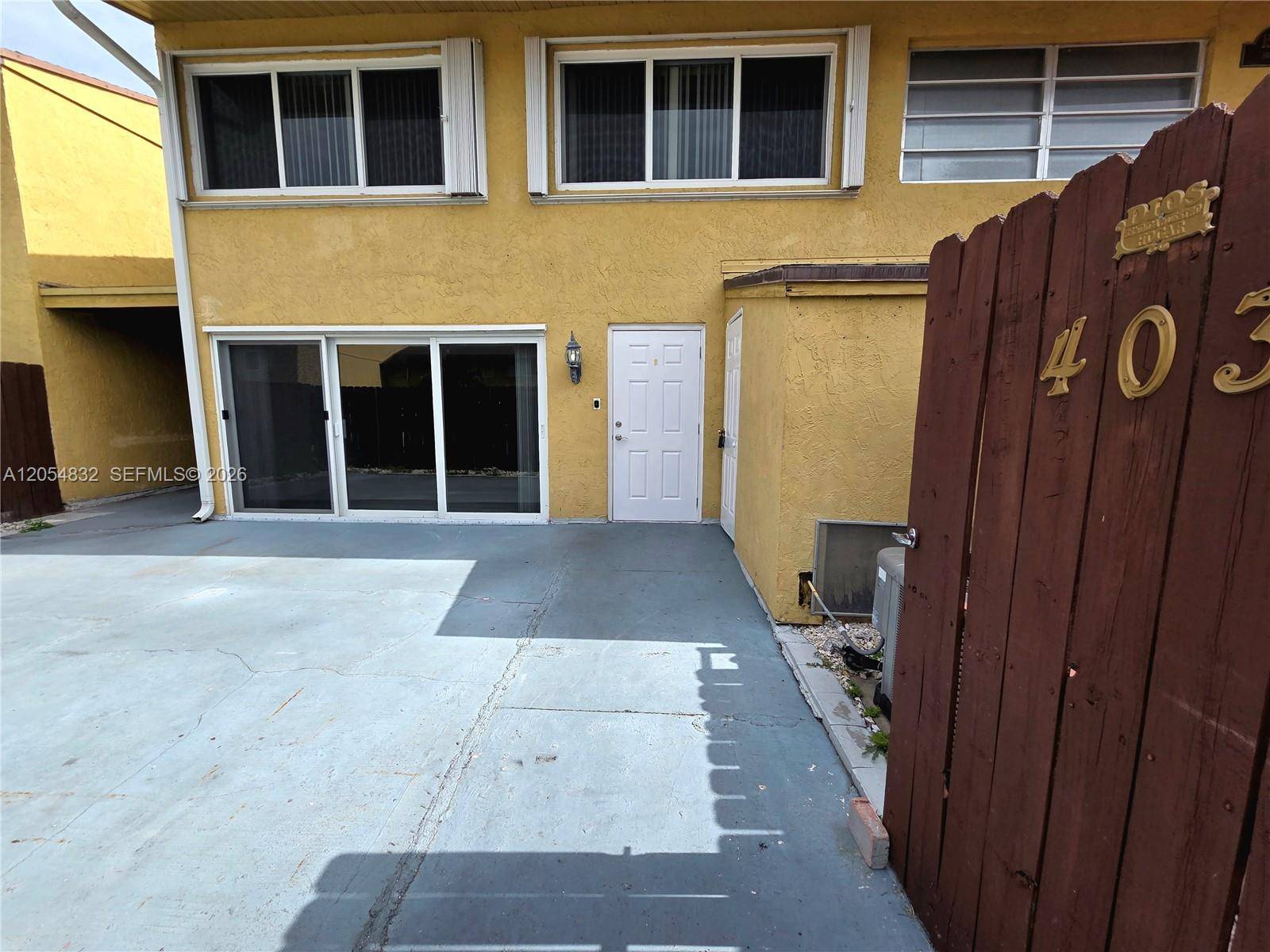 15460 SW 82nd LnMiami - CONTINUUM CONDO PH II,CONTINUUM condo unit 403 - picture