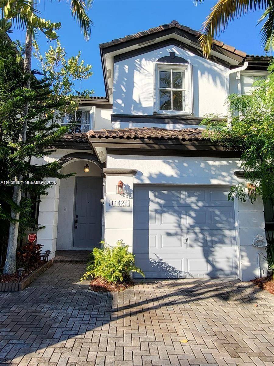 11425 NW 76th TerDoral - picture