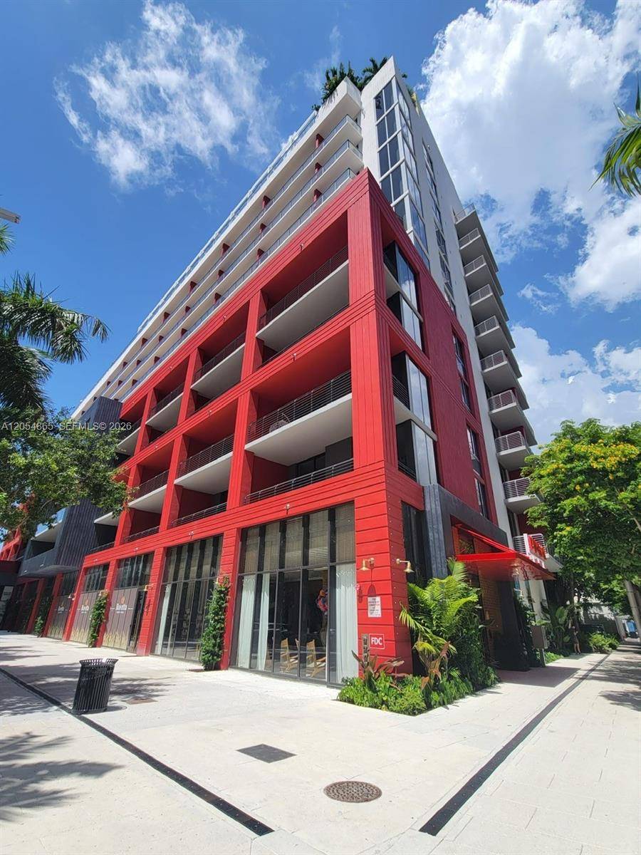 90 NE 32Miami - The Standard Residences condo unit 609 - picture