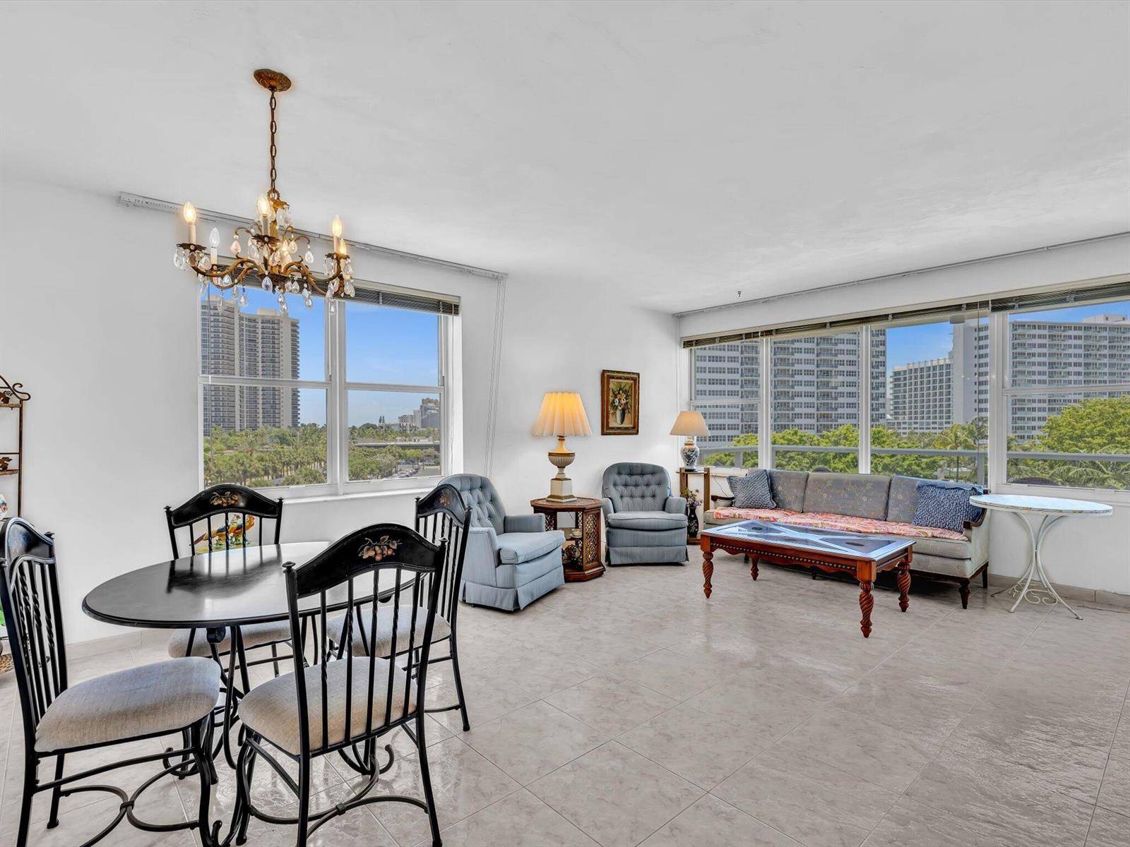 3300 NE 36thFort Lauderdale - CORAL RIDGE TOWERS EAST CO condo unit 516 - picture