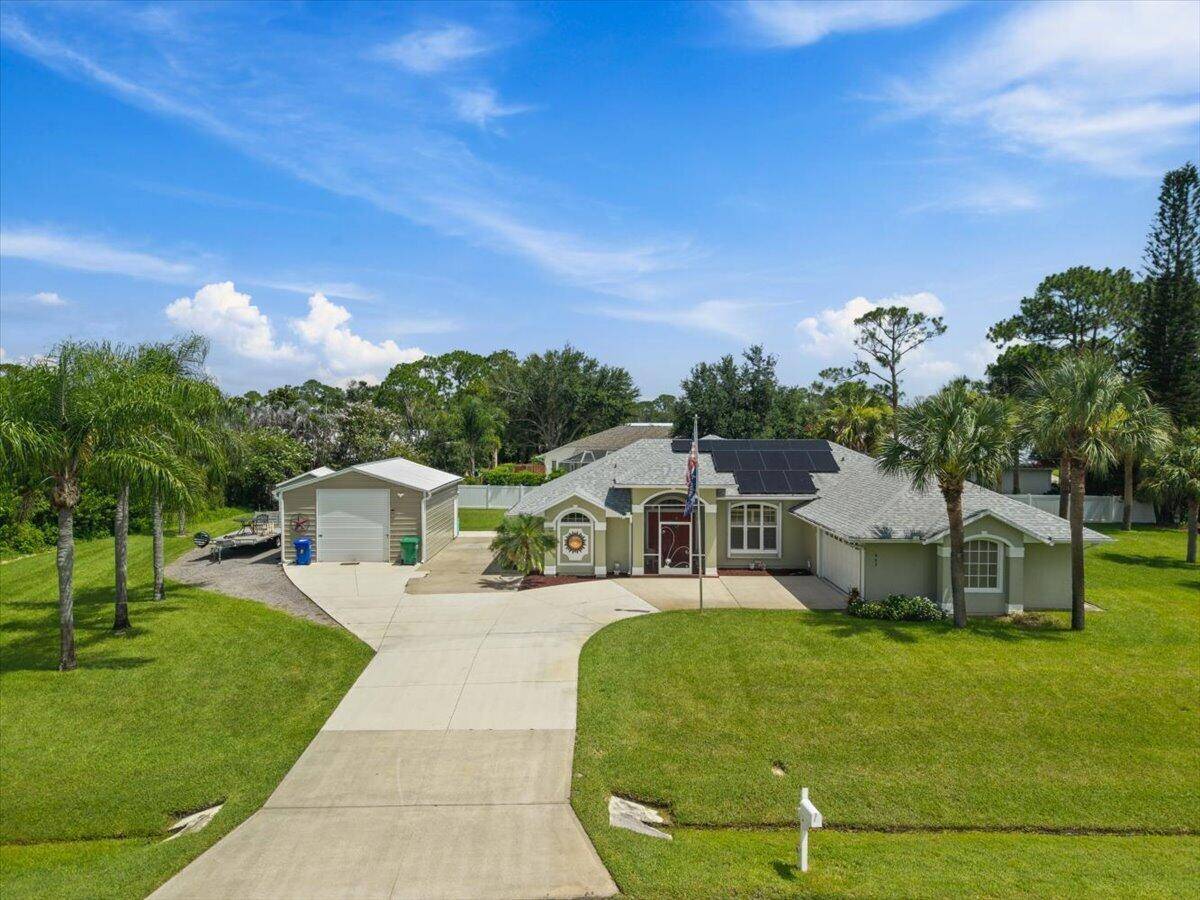 487 BywoodSebastian - picture
