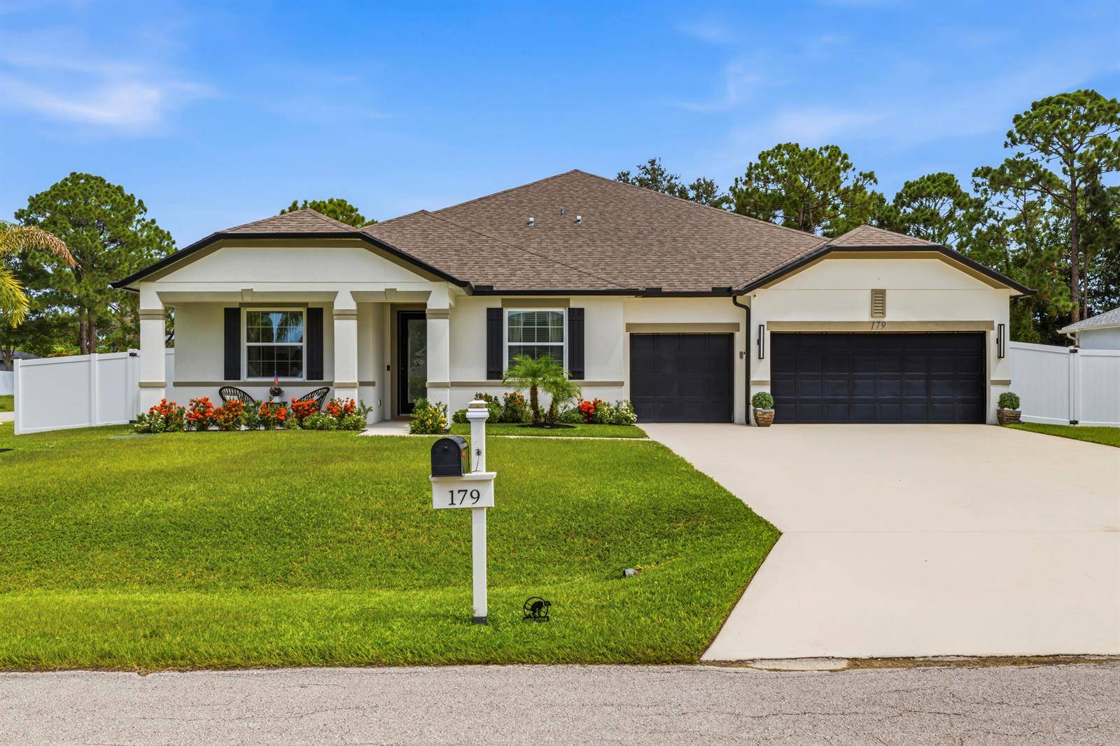 179 SW DE GOUVEAPort St. Lucie - picture
