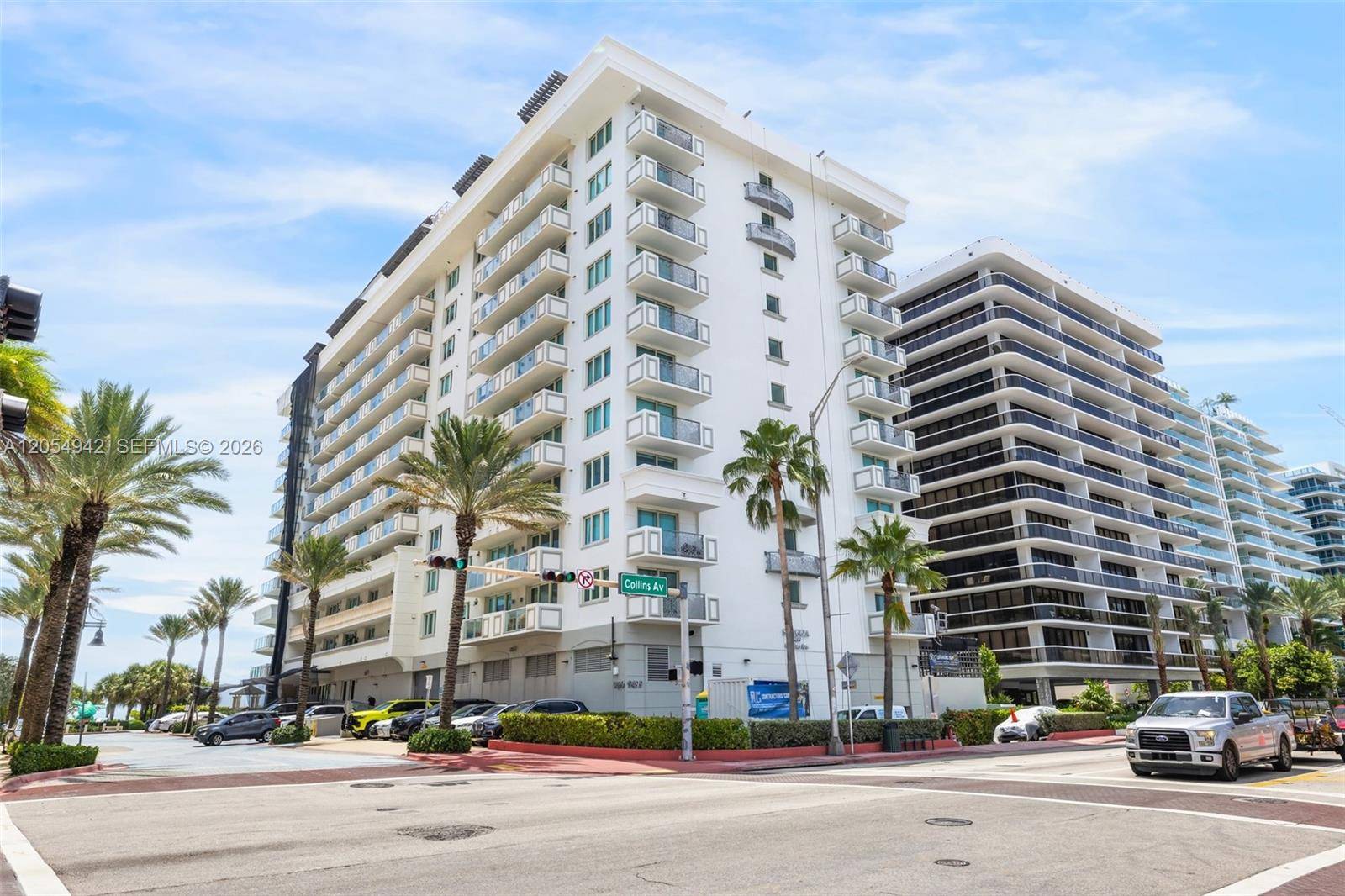 9499 Collins AveSurfside - SPIAGGIA OCEAN CONDO condo unit 607 - picture