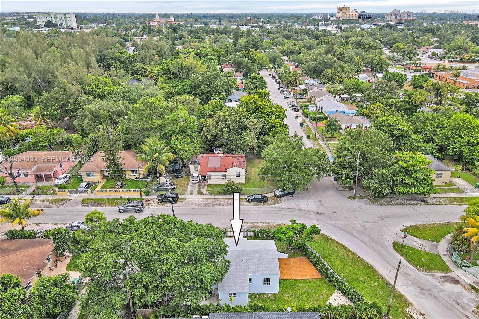 6344 NW Miami PlMiami - picture