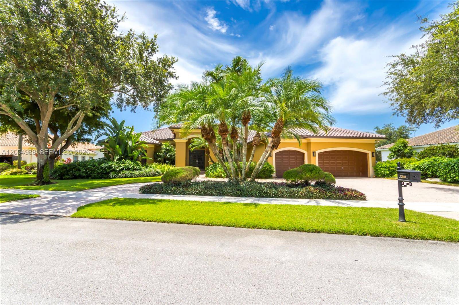 13860 SW 40th StDavie - picture